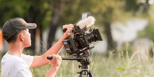 The Ethics of the Lens: Where Does Documentary Truth End and Manipulation Begin?