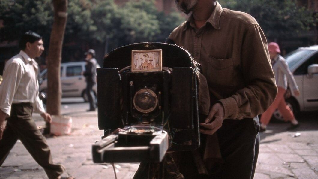 Ruins, Streets, and Real Lives: How Italian Neorealism Rewrote Modern Cinema